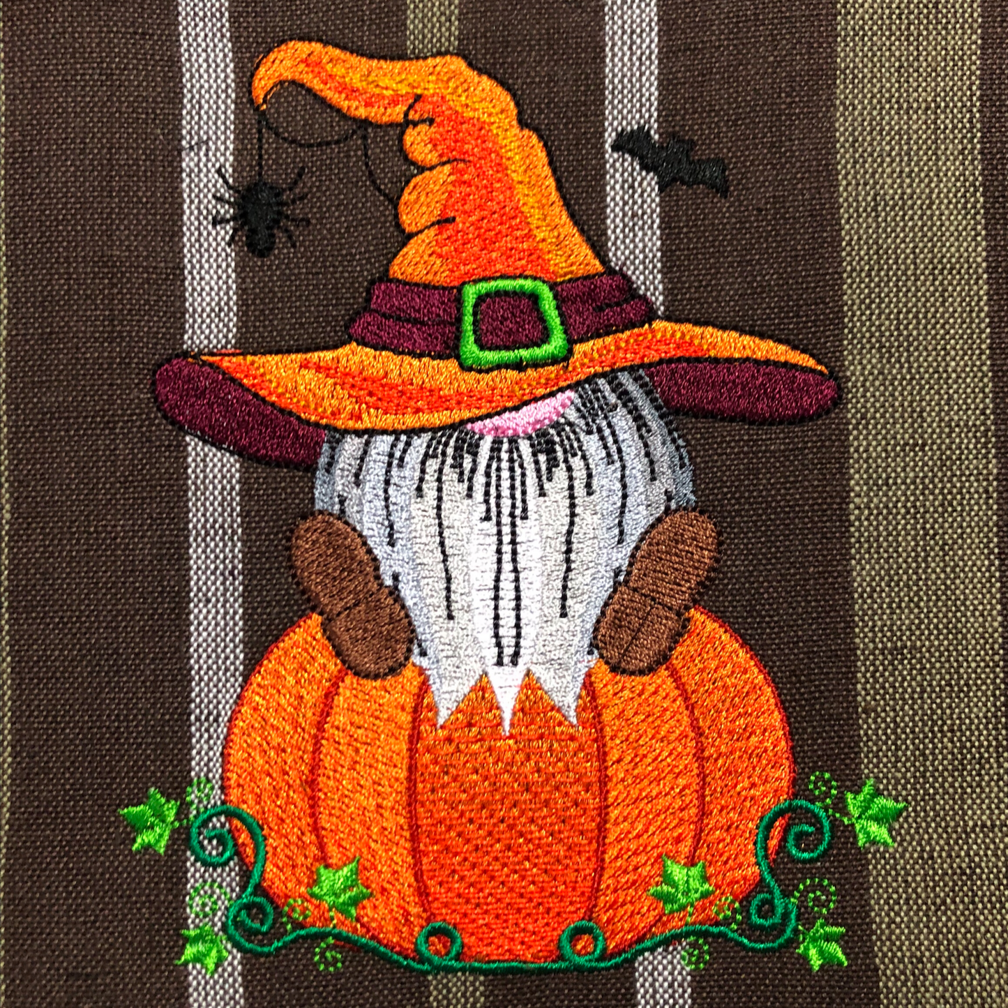 Halloween Pumpkin Gnome Embroidery Design, Fall Pumpkin