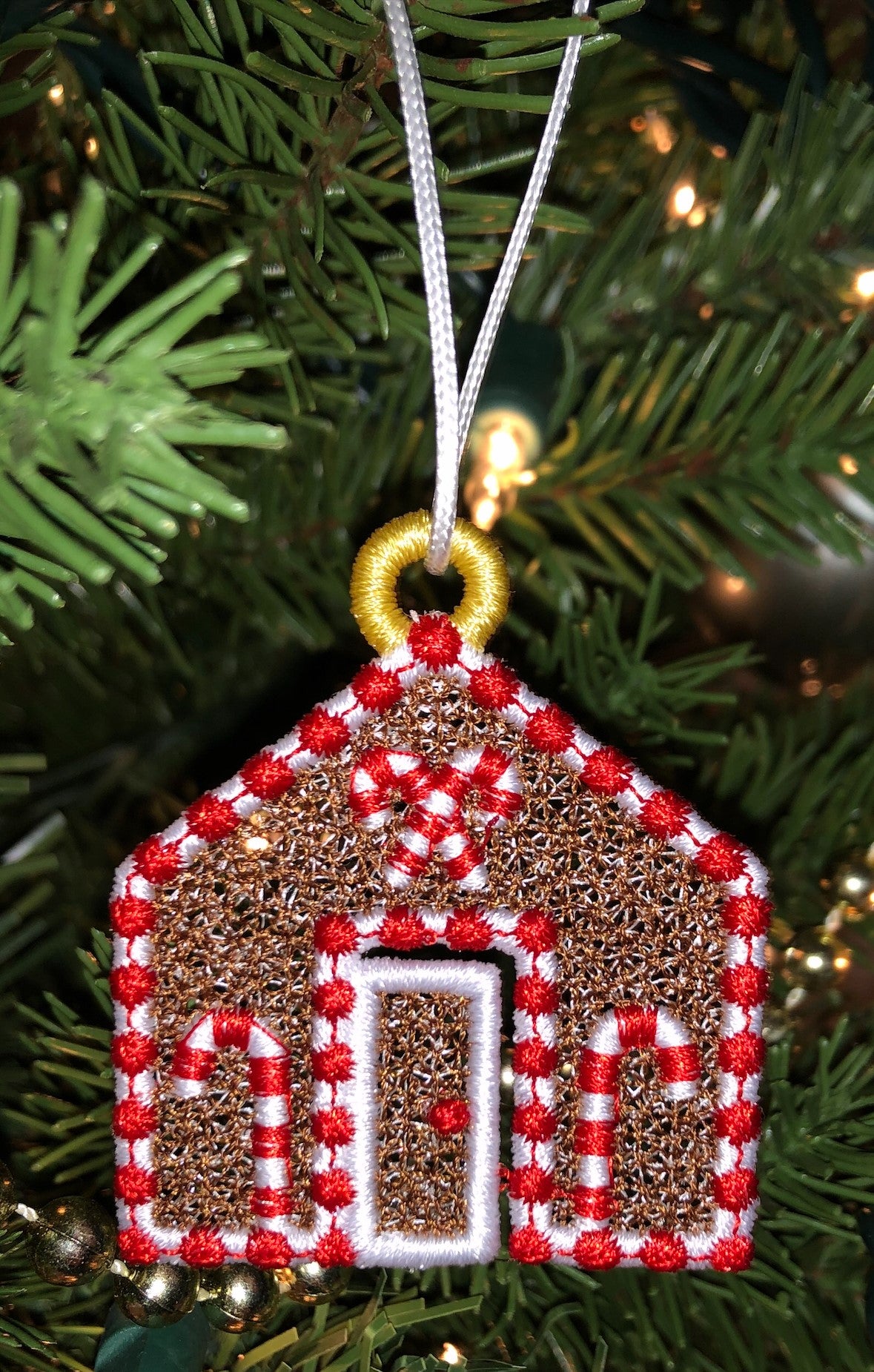 Christmas Tree Machine Free Standing Lace Winter Village Christmas Tree, Machine Embroidery D ...